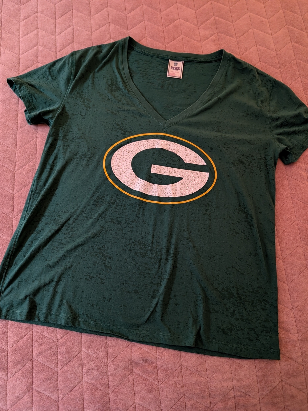 Green Bay Packers V-Neck Women’s PINK Top, Size L